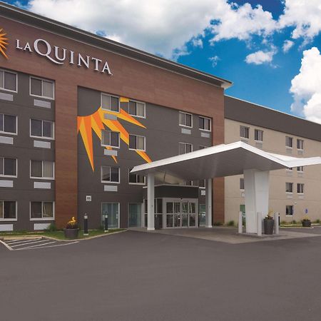 La Quinta By Wyndham Cleveland - Airport North Hotel Luaran gambar