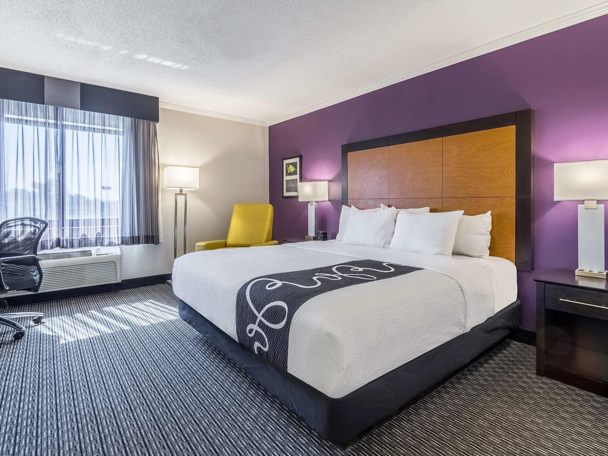 La Quinta By Wyndham Cleveland - Airport North Hotel Luaran gambar