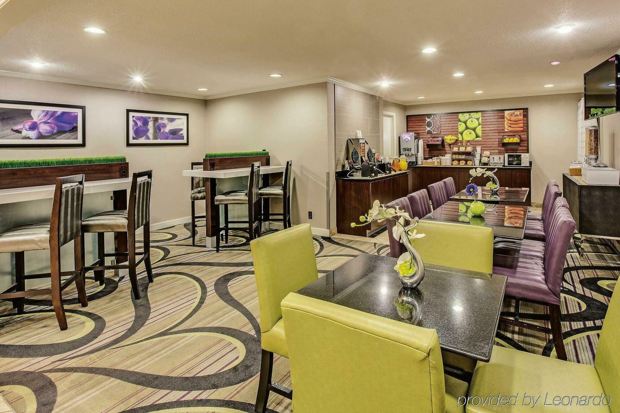 La Quinta By Wyndham Cleveland - Airport North Hotel Luaran gambar